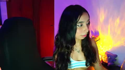 Snapshot of r0ttenangel chatting on November 2025 05:28:02 AM Angel online show from November 2025 05:28:02 AM