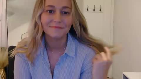 Snapshot of rachaelrose30 chatting on December 2025 10:27:02 PM rachaelrose30 online show from December 2025 10:27:02 PM