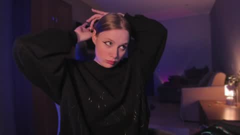 Diana online show from December 2024 09:25:02 PM