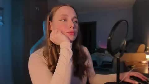 Diana online show from January 2025 10:02:01 PM