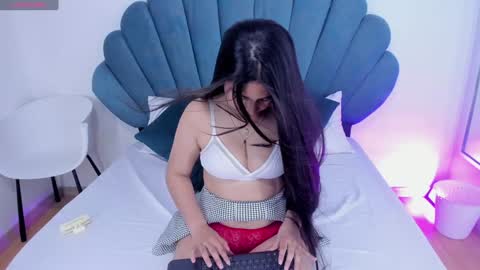 Rachel Ribeiro online show from January 2025 05:51:02 PM
