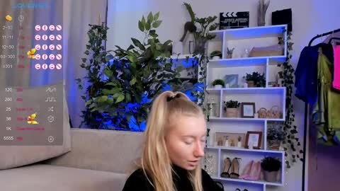 Rachel online show from September 2025 04:17:02 AM