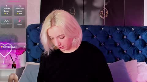 RachelCart online show from December 2024 04:01:01 AM