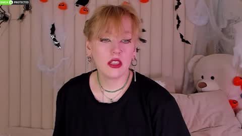 Snapshot of rachelcart chatting on October 2025 03:10:02 AM RachelCart online show from October 2025 03:10:02 AM