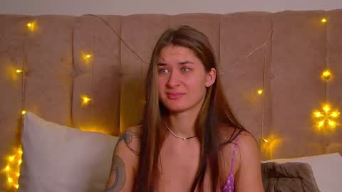 RachellSimpson online show from December 2024 07:53:02 PM