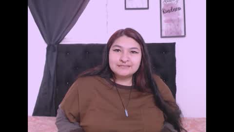 Snapshot of radiantgoddes chatting on November 2025 01:45:01 PM radiantgoddes online show from November 2025 01:45:01 PM