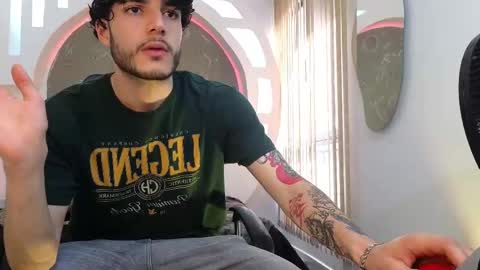 R A F A E L online show from October 2025 08:50:01 PM