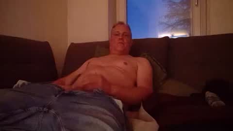 raffael303 online show from September 2025 06:08:01 PM