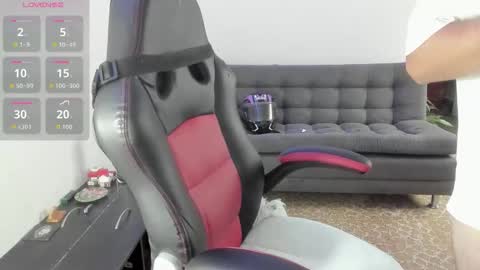 Snapshot of ragnar_lothbrok77 chatting on October 2025 08:20:01 PM ragnar_lothbrok77 online show from October 2025 08:20:01 PM