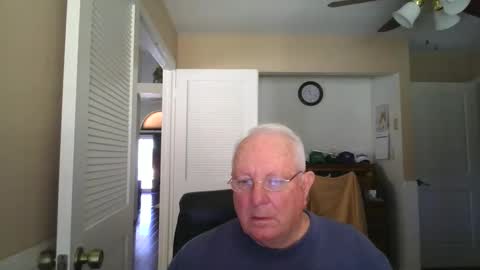 raiderman215 online show from January 2025 07:17:01 PM