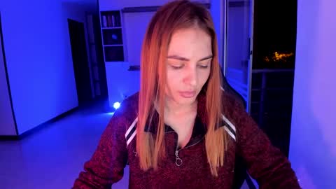 Jennyindependent model . online show from December 2024 12:04:02 AM