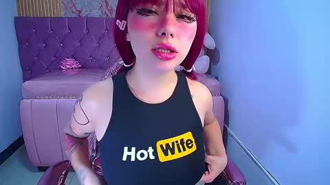 Rainy online show from October 2025 03:41:02 AM