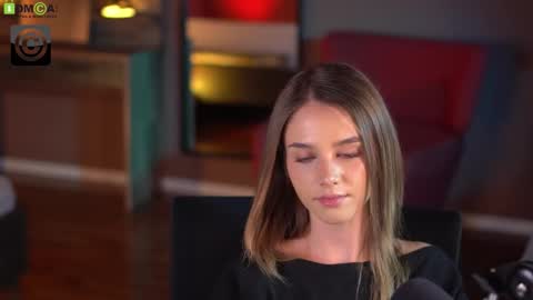 Snapshot of raisadoll chatting on October 2025 06:16:01 PM Raisa online show from October 2025 06:16:01 PM