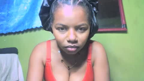 raissa75 online show from September 2025 05:46:02 PM