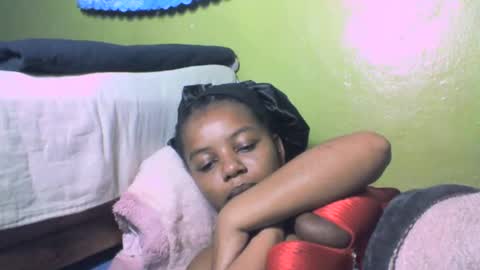 raissa75 online show from September 2025 11:18:01 PM