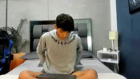 Ralf Bauer online show from September 2025 03:19:02 AM