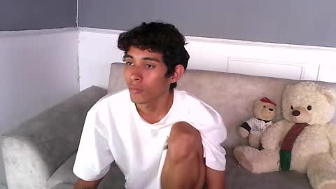 Snapshot of rami_hot0 chatting on October 2025 07:57:02 PM rami_hot0 online show from October 2025 07:57:02 PM