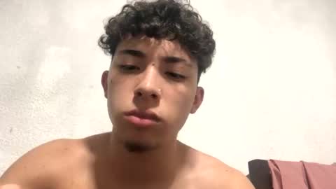 ramiroo2312 online show from February 2025 06:10:02 AM