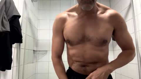 Snapshot of ramix95 chatting on September 2025 05:29:02 PM ramix95 online show from September 2025 05:29:02 PM