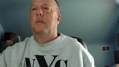 Snapshot of randman9222225 chatting on February 2025 09:08:02 PM randman922225 online show from February 2025 09:08:02 PM