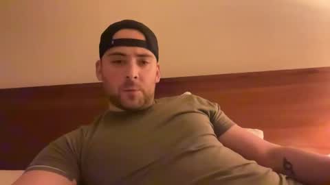 randomdude5950 online show from January 2025 03:12:02 AM