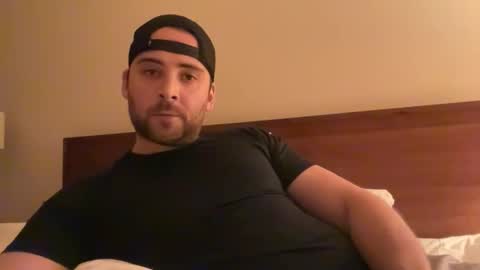 randomdude5950 online show from November 2025 01:16:01 AM