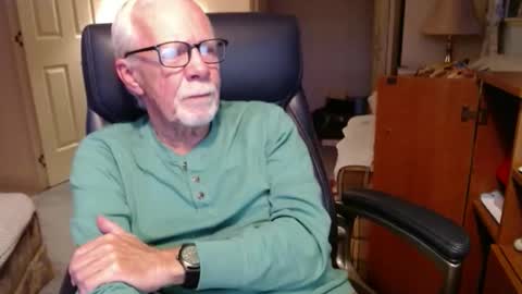 Snapshot of ranger1001 chatting on December 2025 09:10:02 PM ranger1001 online show from December 2025 09:10:02 PM