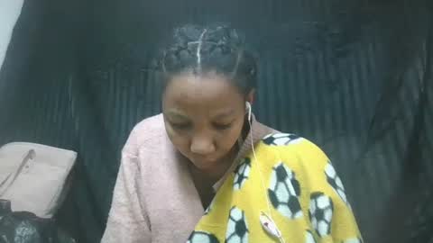 rasoanette online show from September 2025 12:32:01 AM