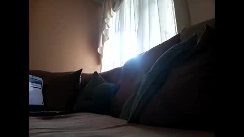 Snapshot of raspines chatting on October 2025 07:03:02 PM Raspiness Cam online show from October 2025 07:03:02 PM