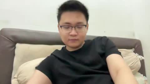 Snapshot of ratedepic17 chatting on October 2025 07:40:01 PM randomnaut online show from October 2025 07:40:01 PM