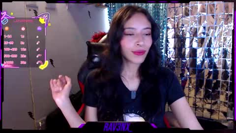   online show from October 2025 09:59:02 PM