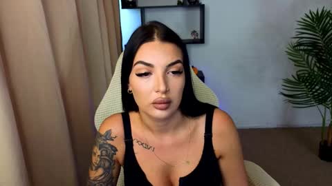 Snapshot of raven_inkk chatting on October 2025 09:20:01 AM raven_inkk online show from October 2025 09:20:01 AM