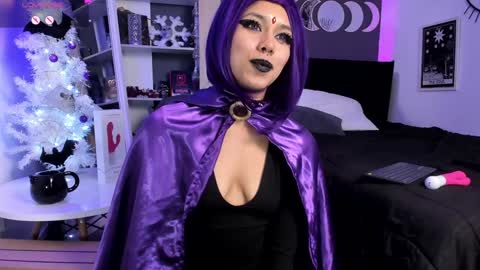 Raven Witch online show from December 2024 12:19:01 AM