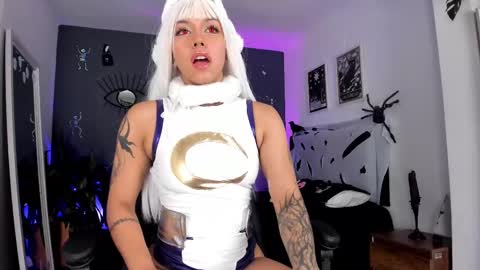 Snapshot of ravenwitch_ chatting on October 2025 10:08:01 PM Raven Witch online show from October 2025 10:08:01 PM