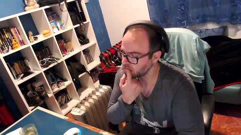 ravingr3d3 online show from January 2025 10:44:01 PM
