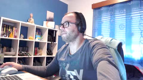 ravingr3d3 online show from January 2025 03:34:02 PM