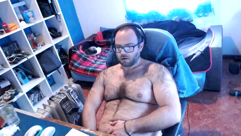 ravingr3d3 online show from January 2025 12:13:01 PM