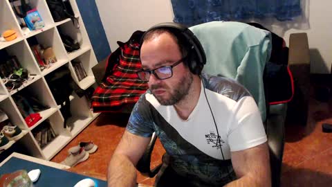 ravingr3d3 online show from January 2025 11:45:01 PM
