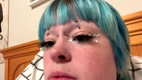 Ravynn 3 online show from September 2025 02:17:02 PM