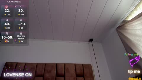 ravynrouge_ online show from November 2025 06:08:01 PM