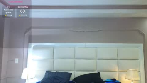 Snapshot of ray_coopers chatting on November 2025 03:18:02 AM Ray Coopers online show from November 2025 03:18:02 AM