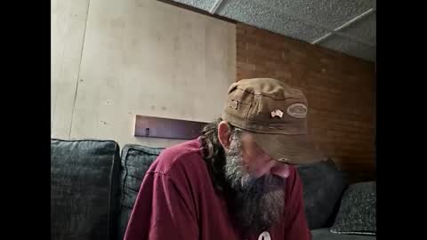 raybob252000 online show from October 2025 07:53:02 AM