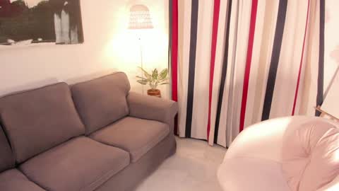 Raychell Black  online show from September 2025 02:11:01 PM