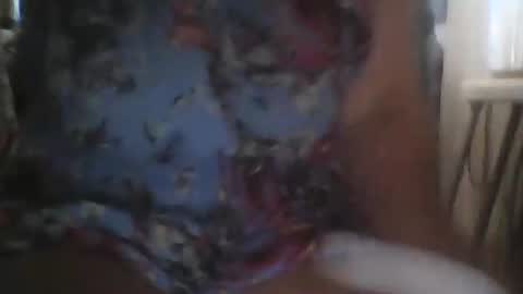 Snapshot of rayday_ chatting on September 2025 07:02:01 AM rayday_ online show from September 2025 07:02:01 AM