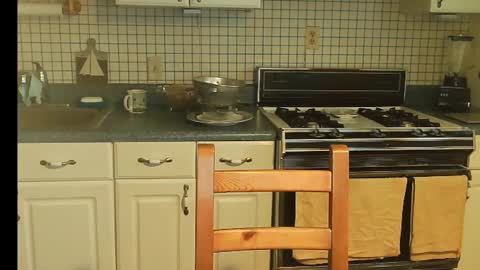 Ray online show from December 2024 01:59:02 PM