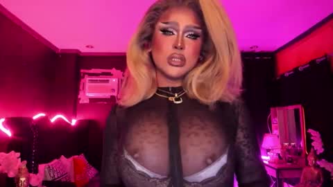 Snapshot of real_dom_phuta chatting on November 2025 02:22:02 AM Miss Katrina De Futah Goddess of HELL online show from November 2025 02:22:02 AM