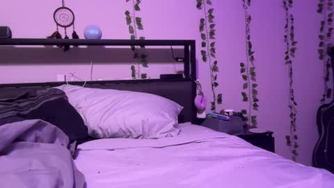 Preston  Stella online show from January 2025 04:59:01 AM