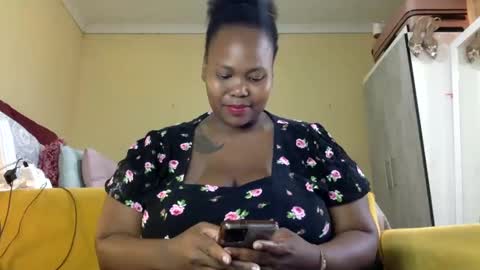 Snapshot of realsweetheart chatting on December 2024 08:11:01 AM REAL1SWEETHEART online show from December 2024 08:11:01 AM