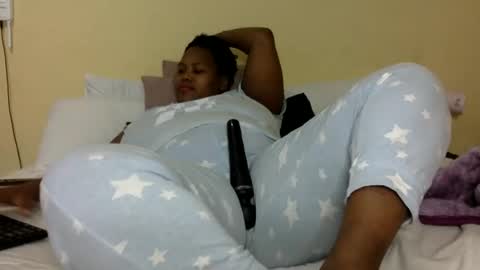 Snapshot of realsweetheart chatting on January 2025 06:27:01 PM REAL1SWEETHEART online show from January 2025 06:27:01 PM