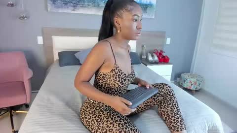 I invite you to my birthday on November 3th  online show from September 2025 08:11:02 PM